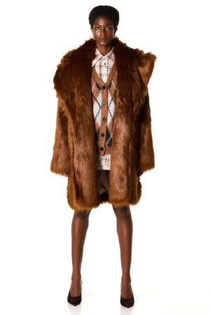 
                  
                    Load image into Gallery viewer, Γούνα Καφέ - Oversized Faux Fur
                  
                