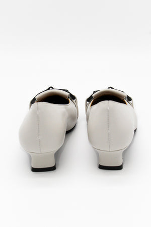 
                  
                    Load image into Gallery viewer, Shoes - White Snow - Leather Pumps
                  
                