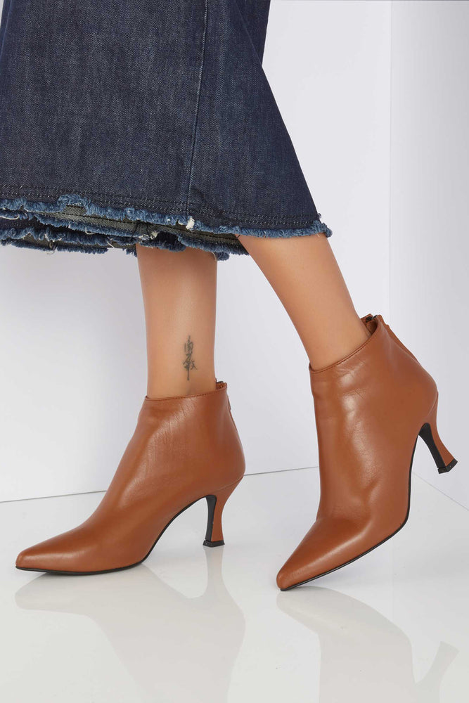 
                  
                    Load image into Gallery viewer, Camel Ankle Boot
                  
                