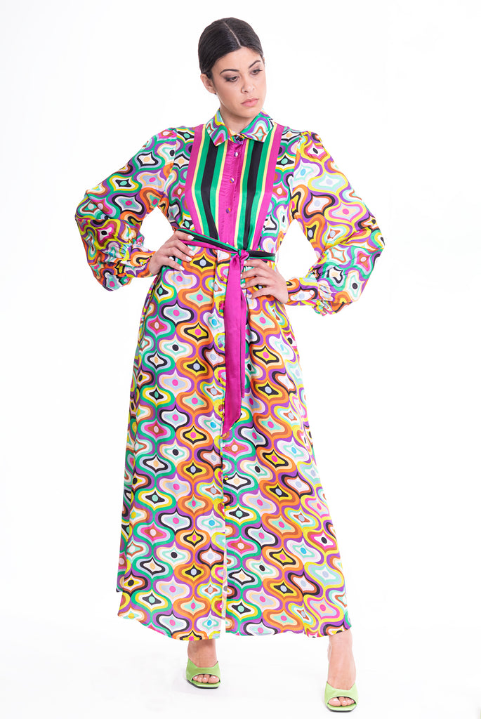 Long Motel Dress with Colorful Belt