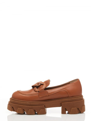 
                  
                    Load image into Gallery viewer, Leather moccasin camel
                  
                